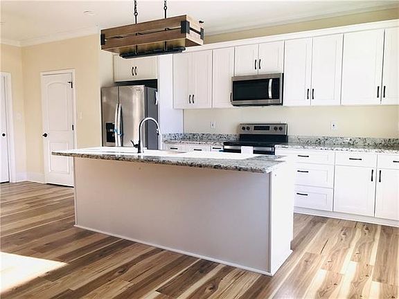 4th image of 4060 S Inwood Ave