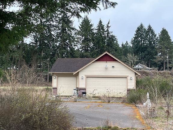 3rd image of 3324 232nd St E