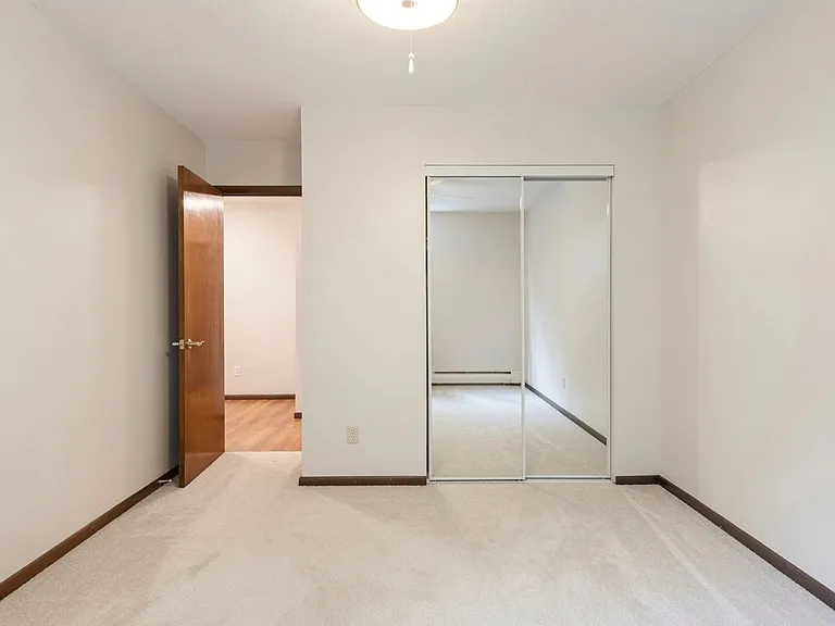 3708 West 32nd Street — Photo 50