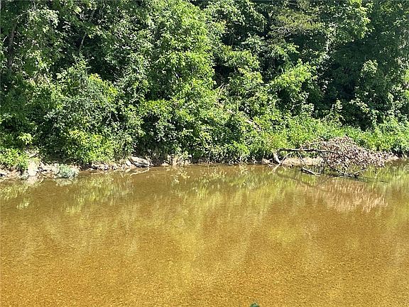 5th image of Stoneriver Ln #10