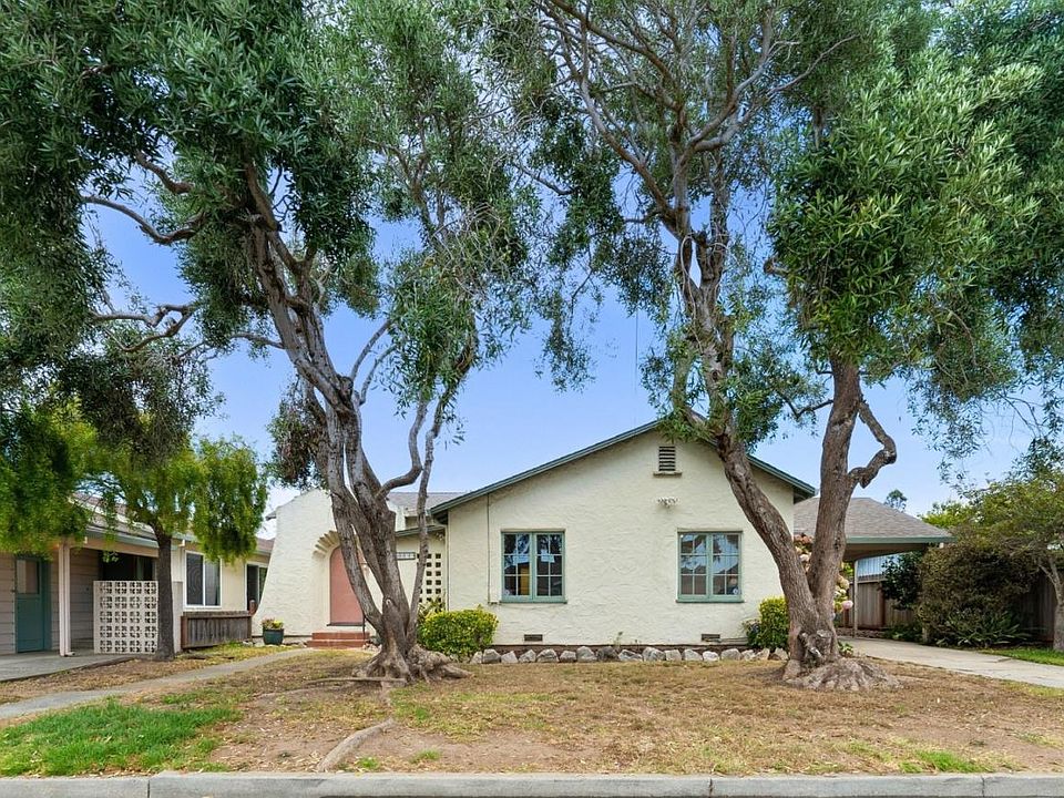 1st image of 4855 Crystal St