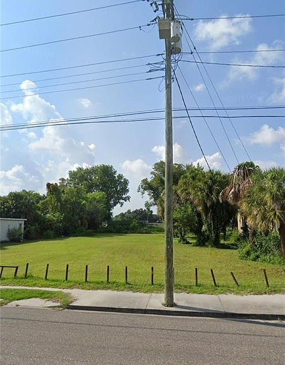 2nd image of 3107 E 7th Ave