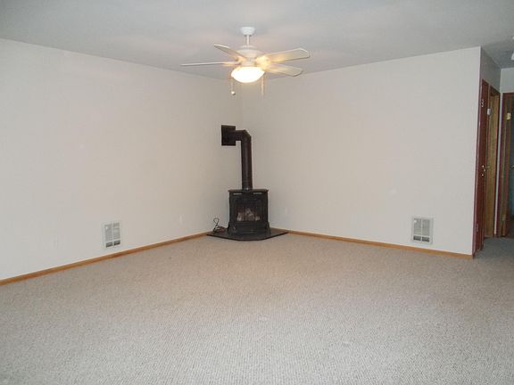 4th image of 344 N Wynoochee Dr SW