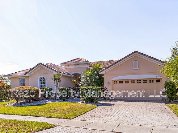 2nd image of 2600 Meadow View Ct