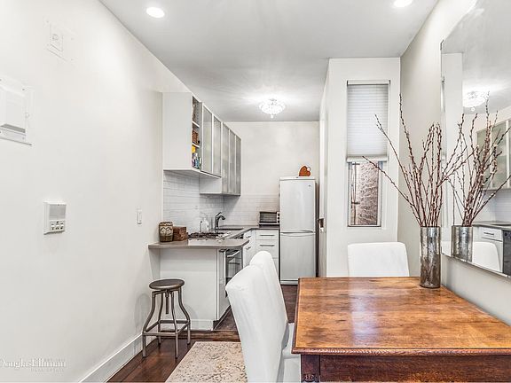 3rd image of 531 E 84th St APT 4A