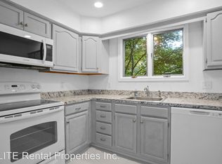 415 Seneca St FLOOR 1, Essington, PA 19029