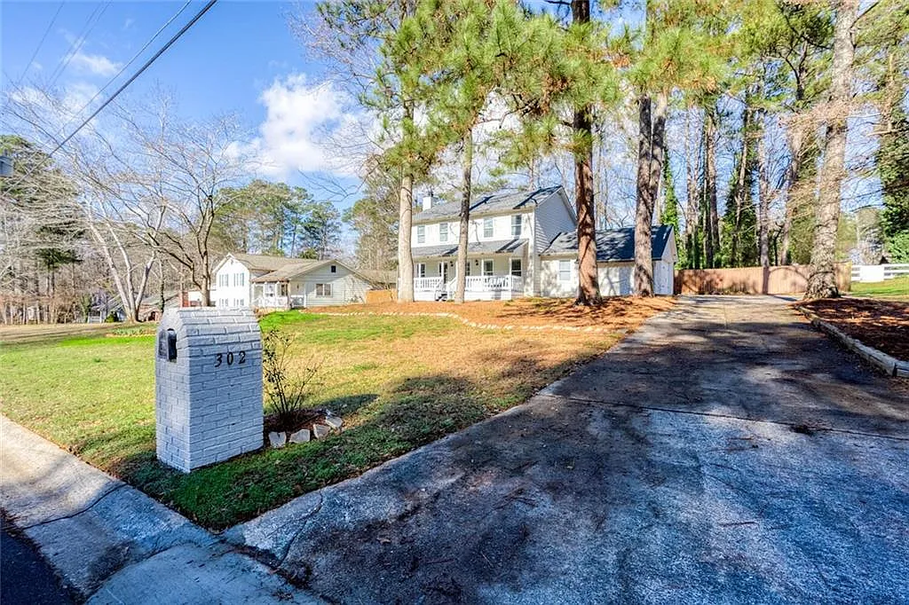 3 bed, 2.5 bath, 1664 sqft, $4,650 — Photo 1