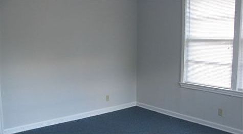3rd image of 1014 Cherry St
