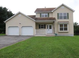5667 Searsville Rd, Pine Bush, NY 12566