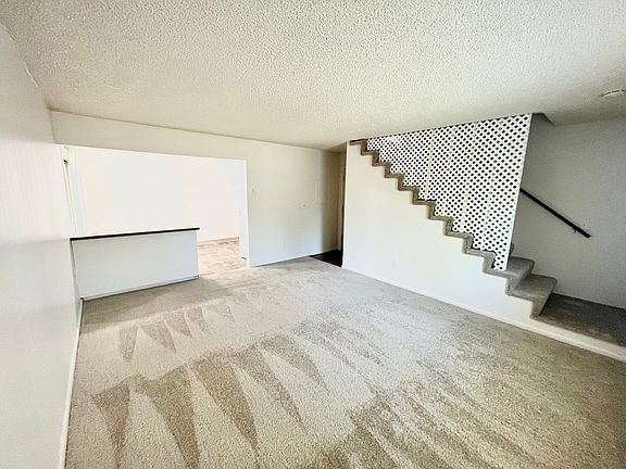 2nd image of 5929 NE Lombard St APT 1