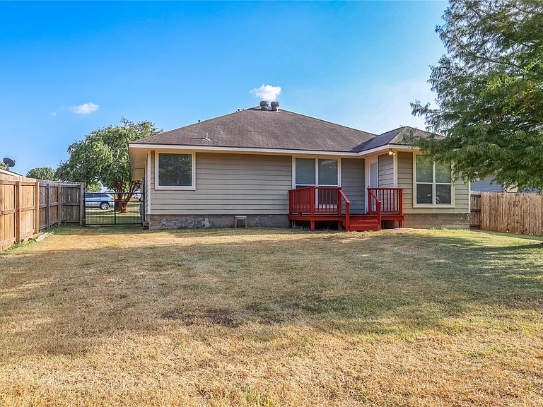 103 Duprie Dr — Photo 23