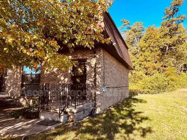 4653 Cary Ln, Hixson, TN 37343
