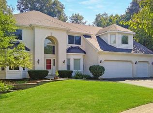 38 River Bend Rd, Montgomery, IL 60538