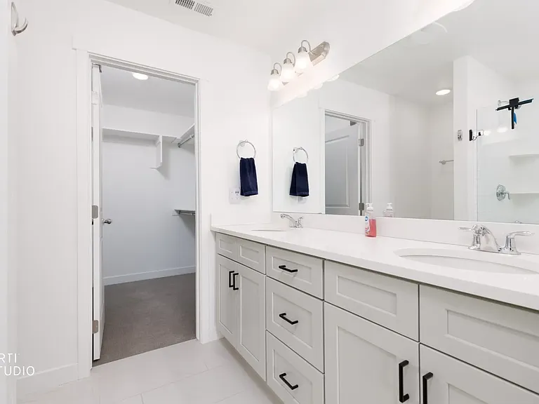 6623 W Meadow Grass Dr — Photo 13