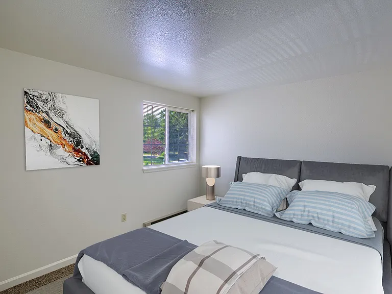 Campus Landing Apartments — Photo 32