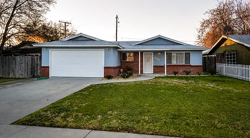 345 E Encore Dr Photo 1