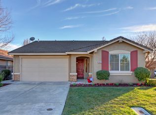 8423 Merry Hill Way, Elk Grove, CA 95624