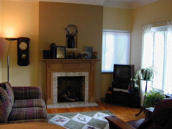 Living Room & Gas FP