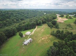 300 Long Run Ave, Saint Marys, WV 26170