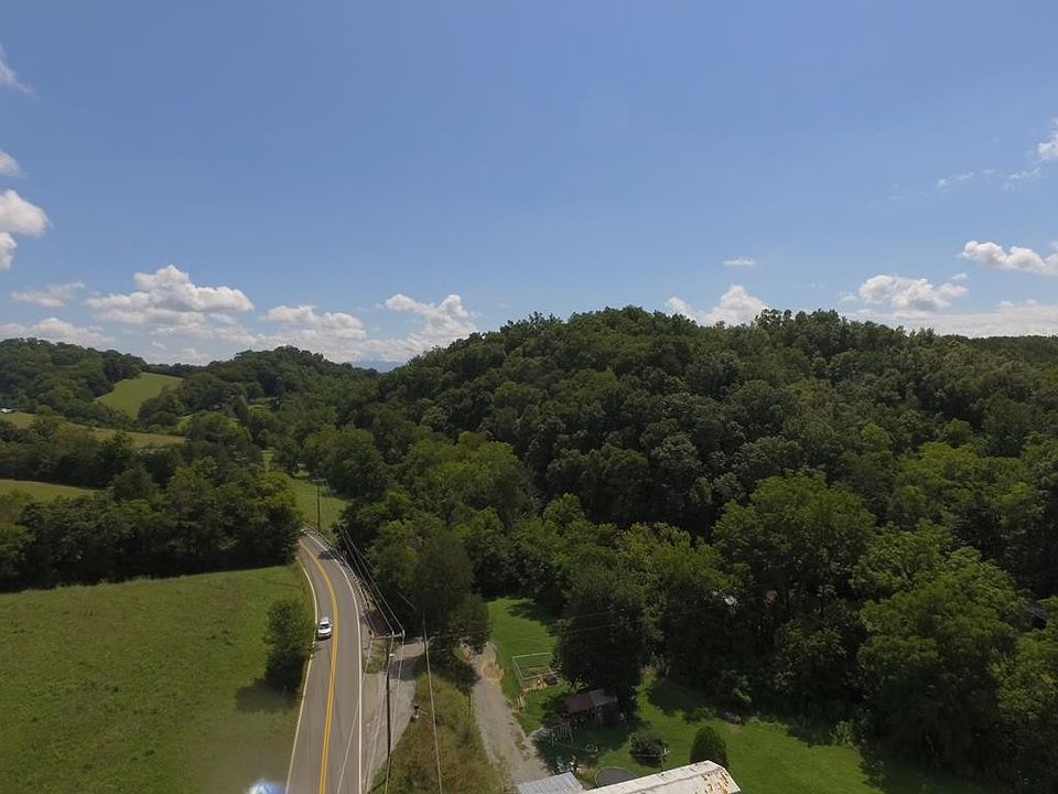 1st image of 1549 Douglas Dam Rd #0