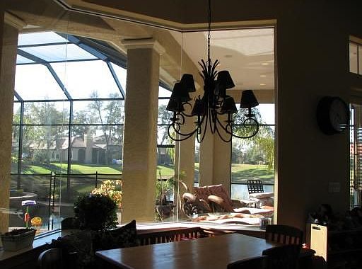 Kitchen Nook w pond view