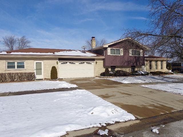 1st image of 15648 Terrace Dr