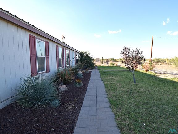 4th image of 9560 8th St SW