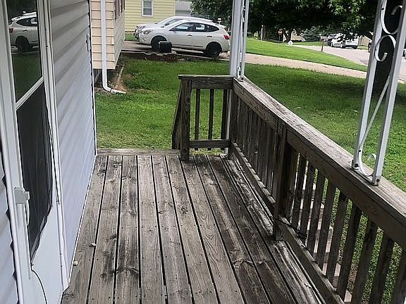 3rd image of 3516 S 41st Ter