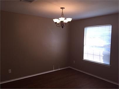 4th image of 846 Indian Meadow Dr