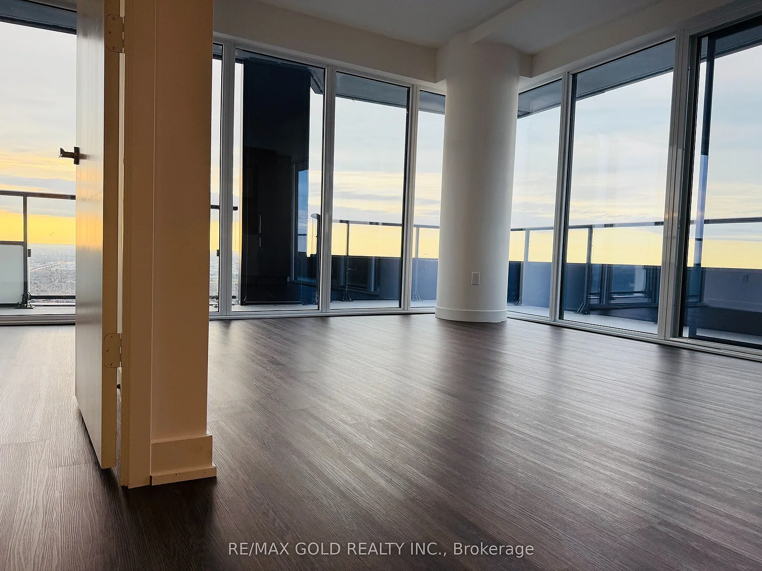 2 bed, $3,000 — Photo 3
