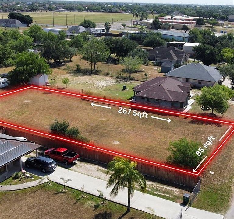 1st image of 2200 Flores Dr N