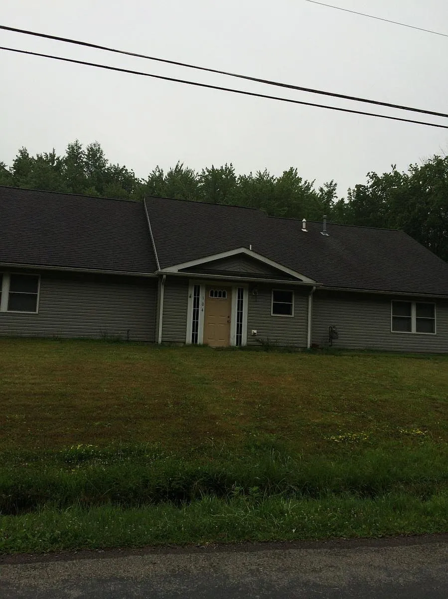 Building Photo - 104 Etna Rd