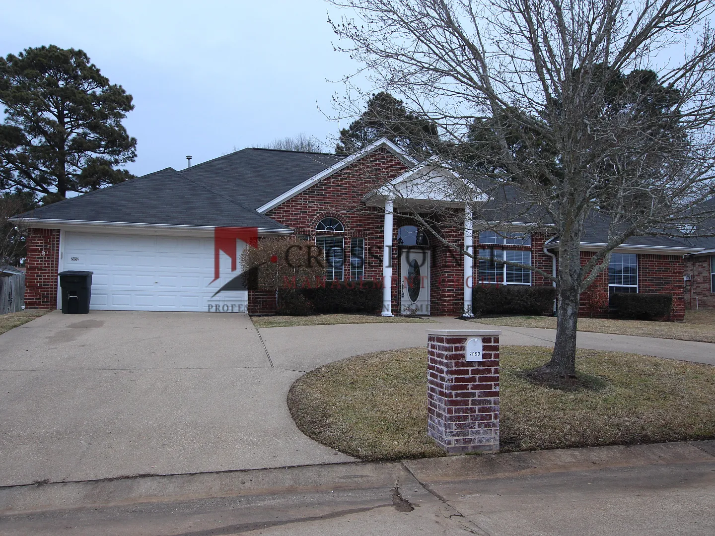 Coming soon: Beautiful 4 bedroom home in Oasis South! — Photo 1