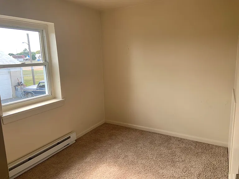 287 Locust Point — Photo 10