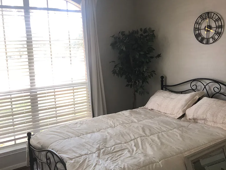 13722 Treebank Ln — Photo 3