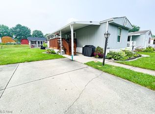 142 Marlin Ln SE, New Philadelphia, OH 44663
