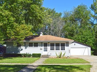 1628 E Dresser Rd, Dekalb, IL 60115