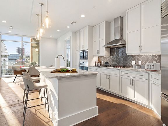 4th image of 20 Rutledge St APT 310