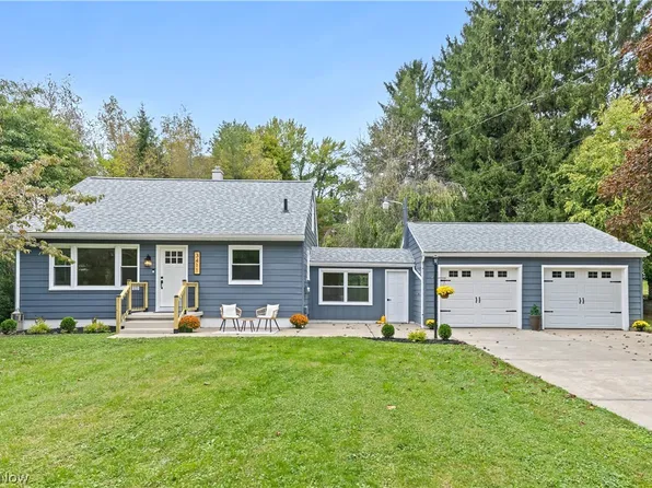 3411 Sweitzer St NW, Uniontown, OH 44685