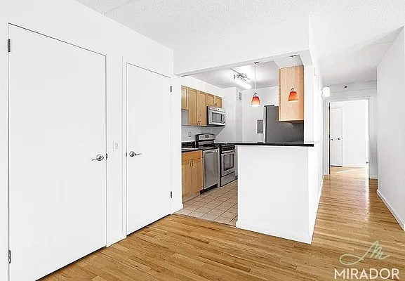Sold by Mirador Real Estate | media 5
