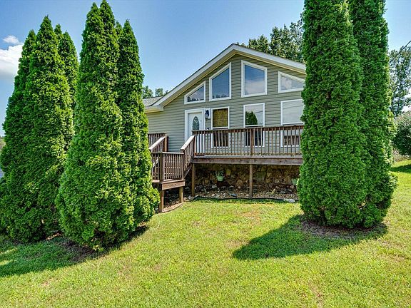 2nd image of 7128 Condra Dr