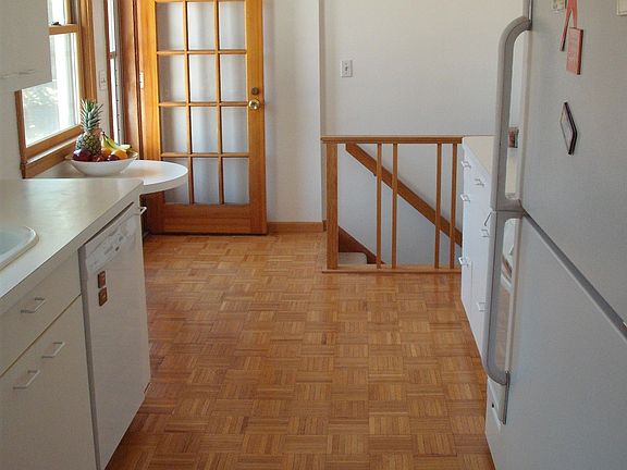 5th image of 6021 Chowen Ave S