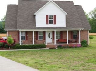 141 Brook Ln, Cookeville, TN 38506