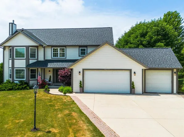 W127S9657 Scott Krause DRIVE, Muskego, WI 53150