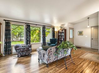 20352 Shetland Loop, Bend, OR 97703