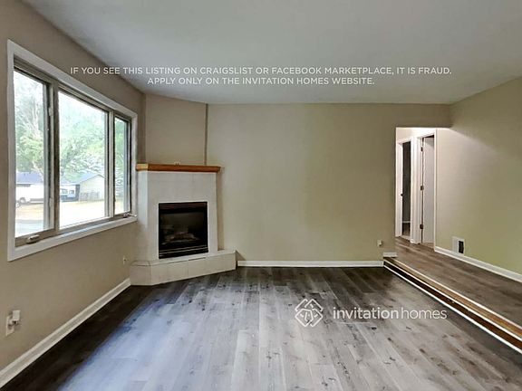4th image of 10273 Orleans Ln N