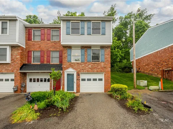 1115 Timberidge Dr, Bethel Park, PA 15102