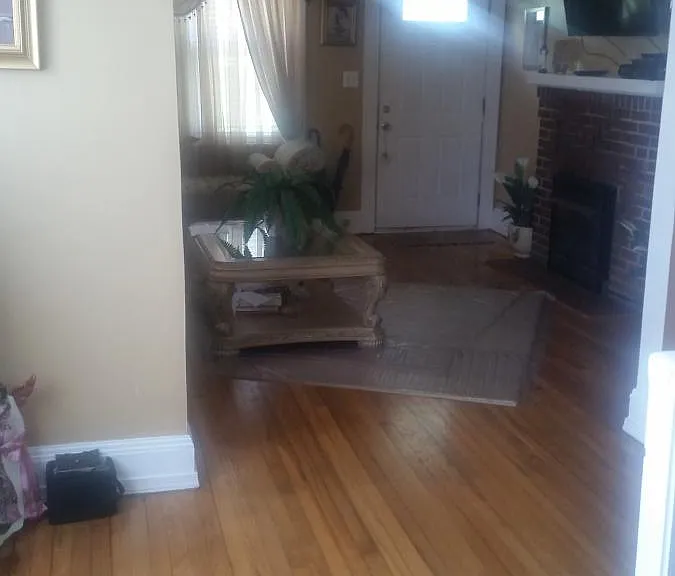 100 Wright Ave — Photo 9