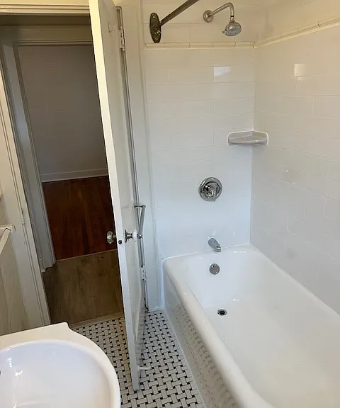 714 Roselawn Ave #6 — Photo 11