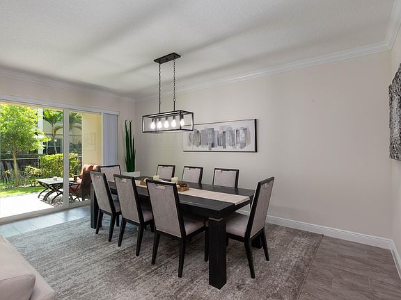 4th image of 168 Crape Myrtle Ln